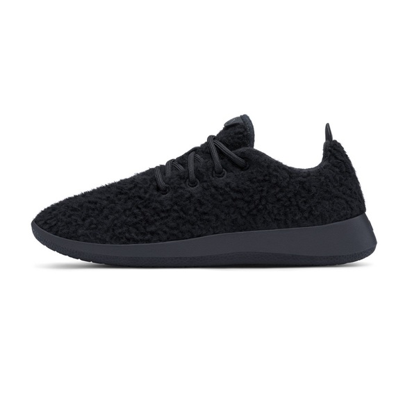Men’s allbirds Wool Runner Fluffs in Natural Black with Black Sole - Picture 1 of 8